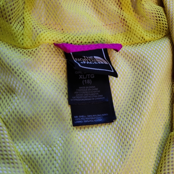 North Face HyVent Aquz windbreaker/rain jacket - Picture 3 of 4